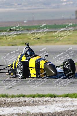 media/Mar-17-2024-CalClub SCCA (Sun) [[2f3b858f88]]/Group 4/Qualifying/